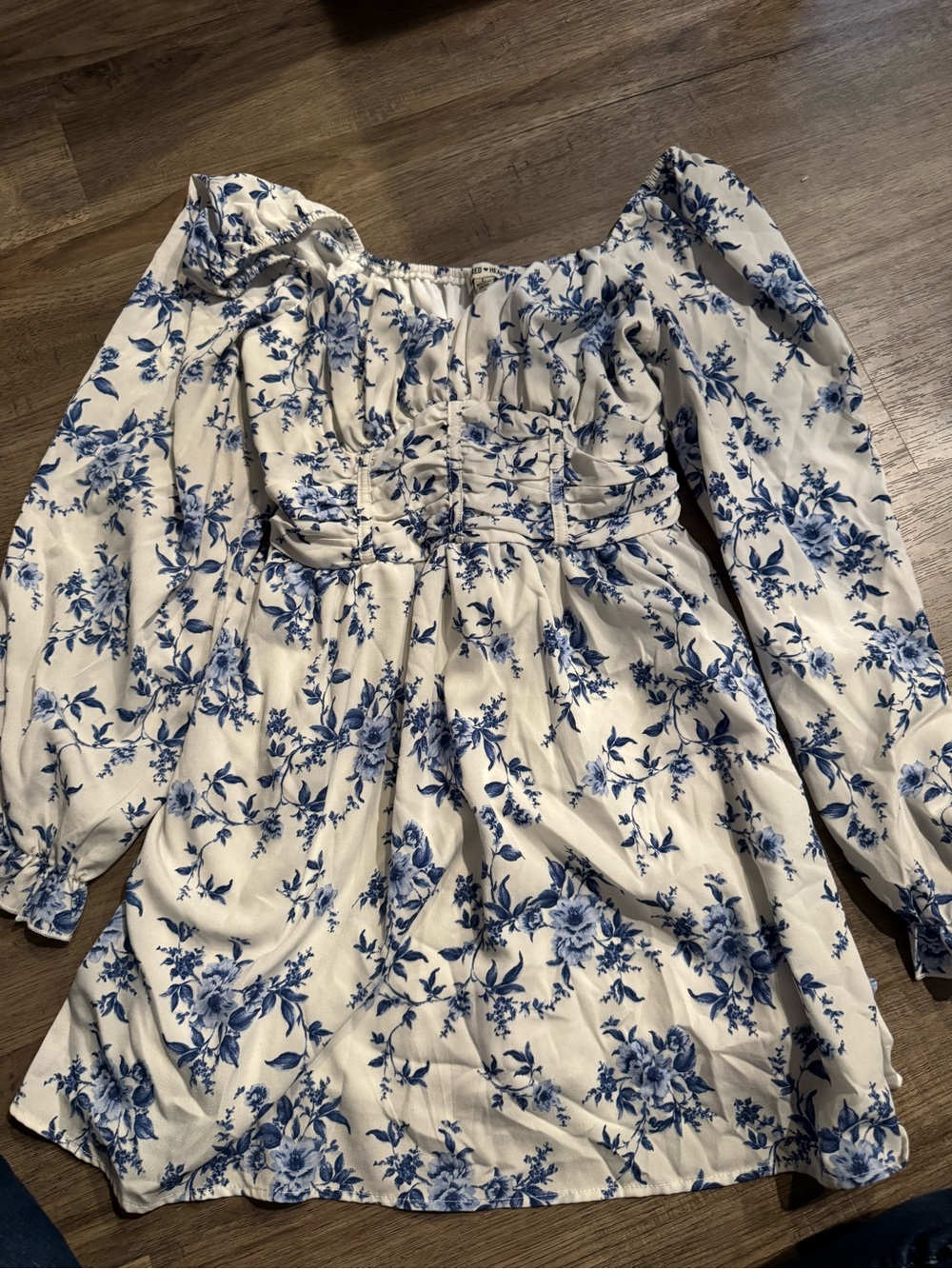 Women’s White and Blue Floral Smocked Waist Dress